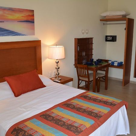 Suites Sanrey Пуерто Морелос Екстериор снимка