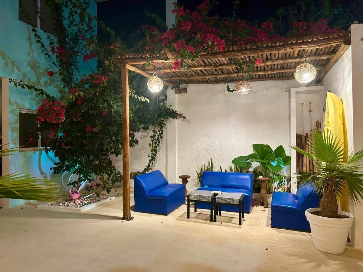 Suites Sanrey Пуерто Морелос Екстериор снимка
