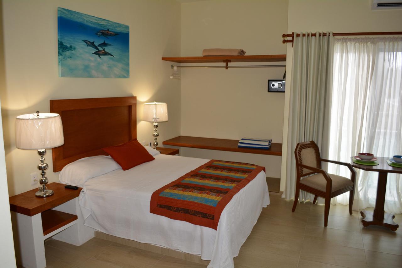 Suites Sanrey Пуерто Морелос Екстериор снимка