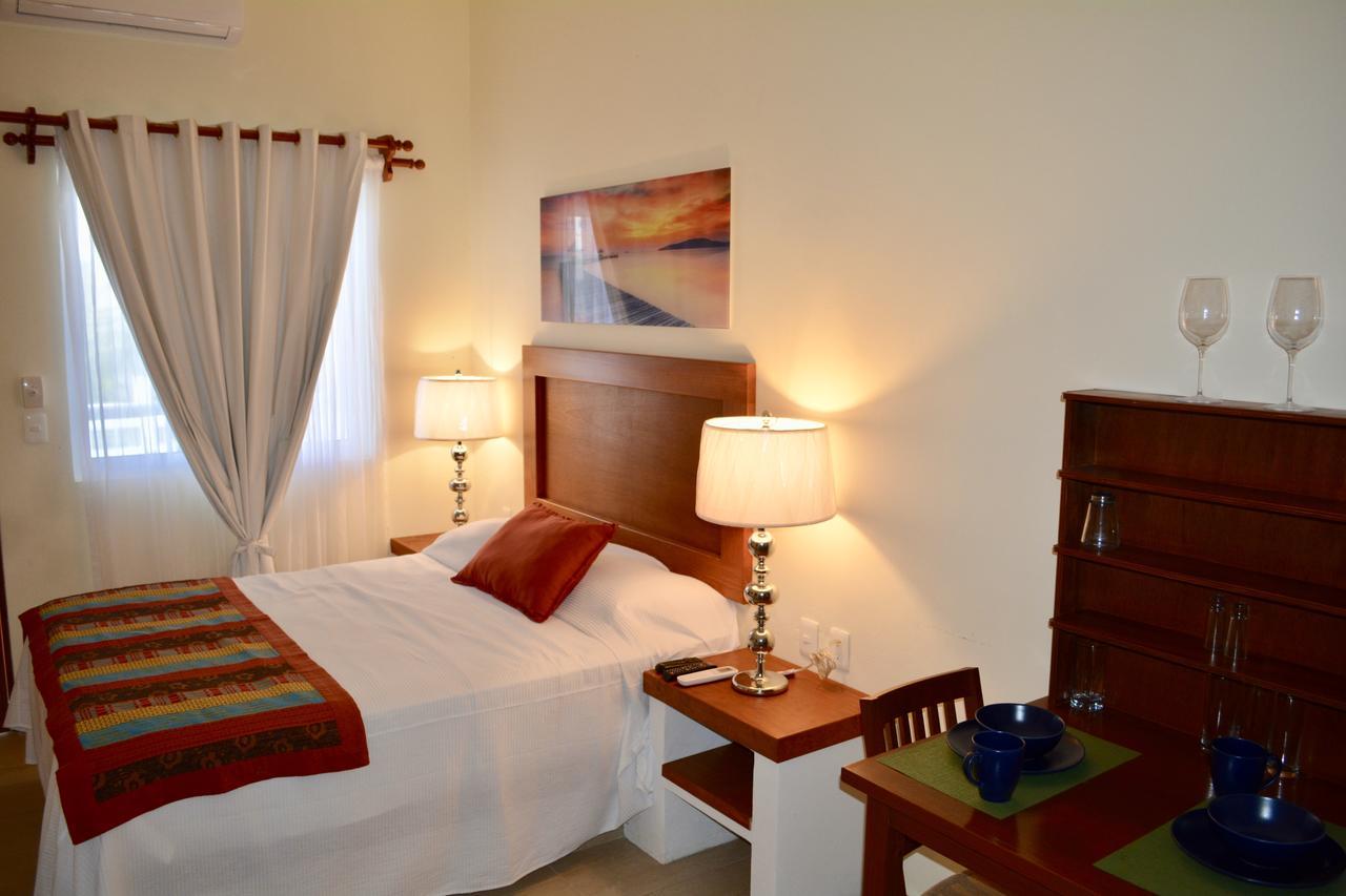 Suites Sanrey Пуерто Морелос Екстериор снимка