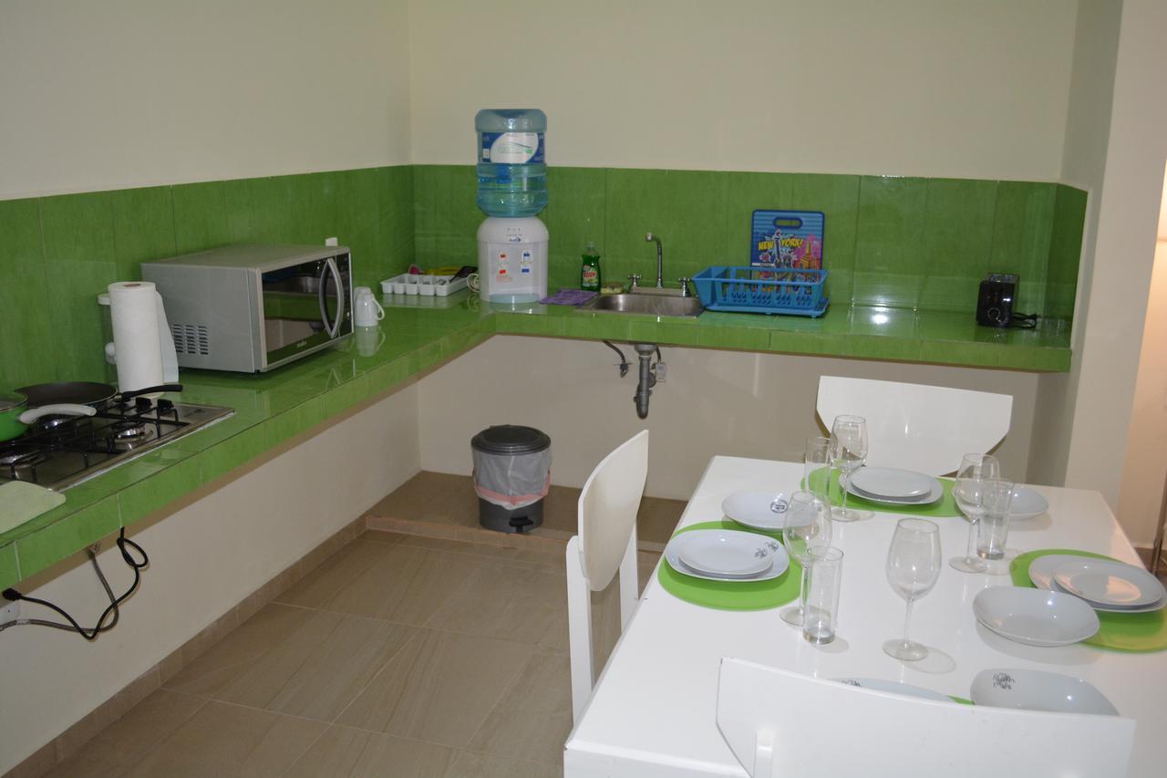 Suites Sanrey Пуерто Морелос Екстериор снимка