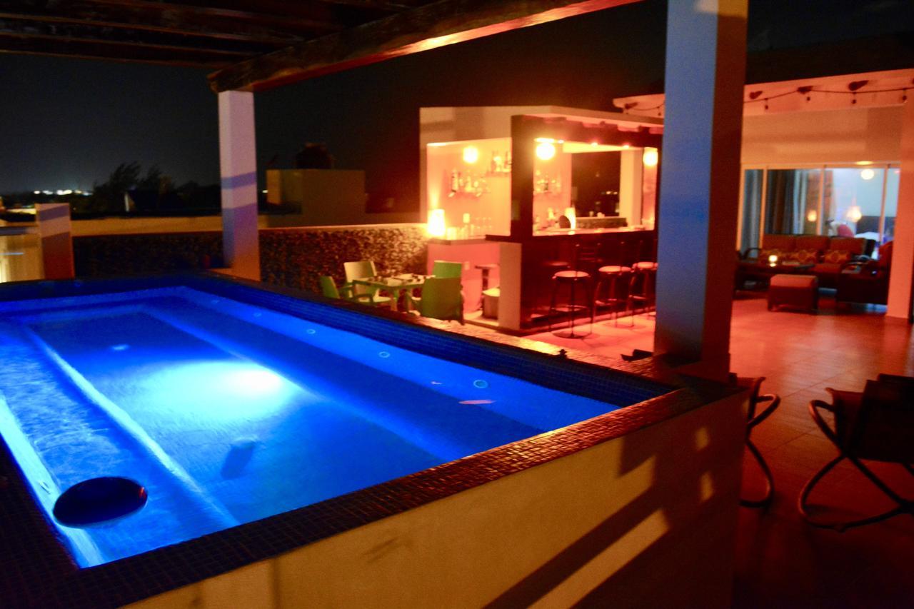 Suites Sanrey Пуерто Морелос Екстериор снимка